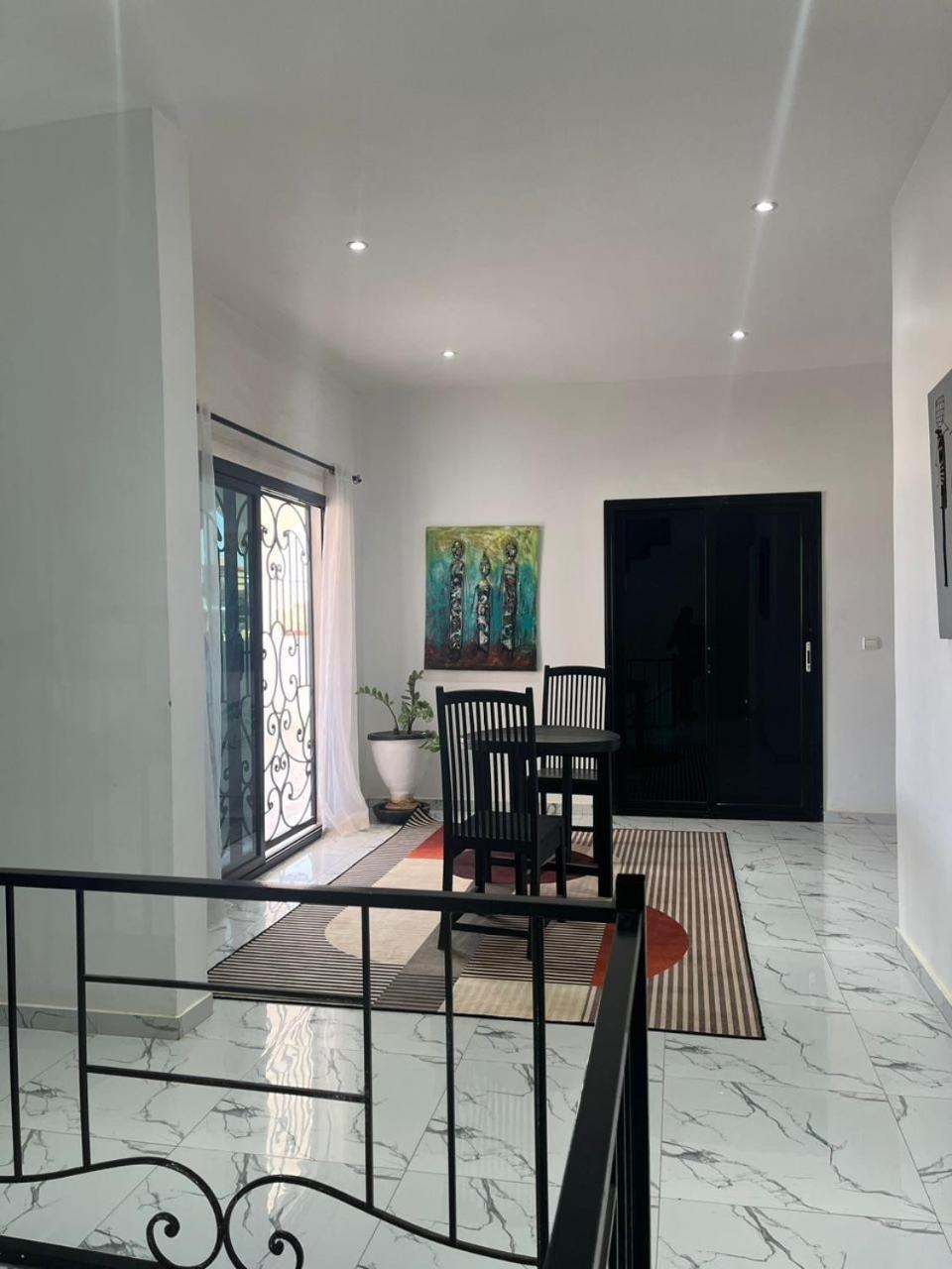 La Baraka, Extravagant Villa For 8 With Pool In Saly Gandigal Exterior photo