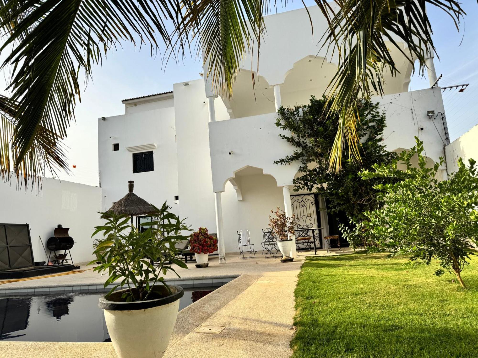 La Baraka, Extravagant Villa For 8 With Pool In Saly Gandigal Exterior photo